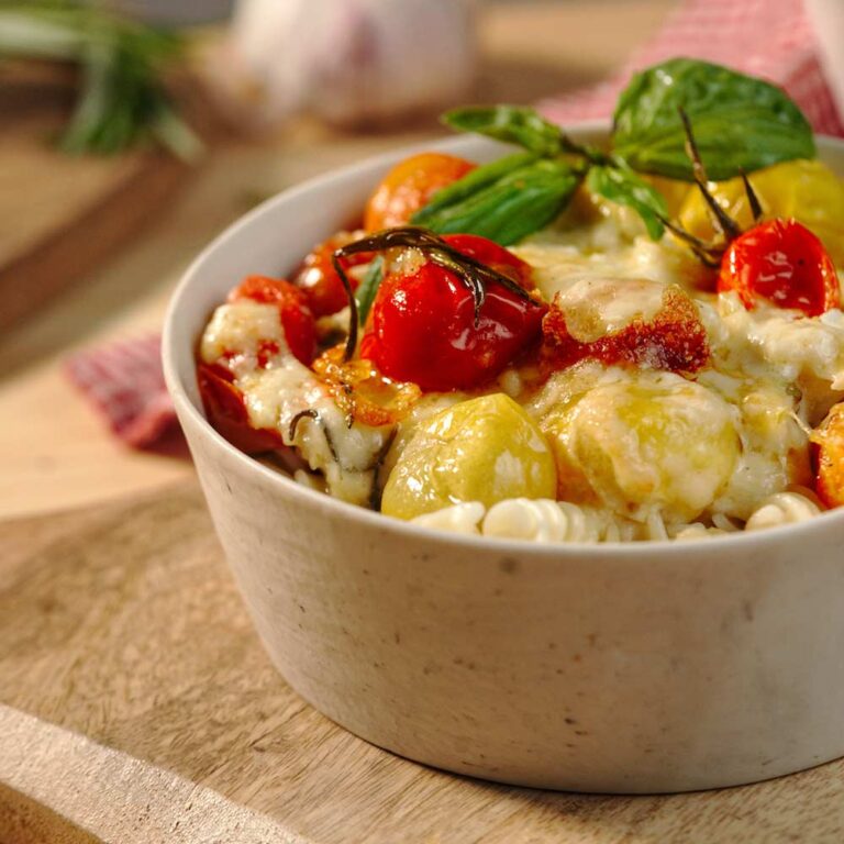 Tomato and goat's cheese pasta Recipes Dairy UK